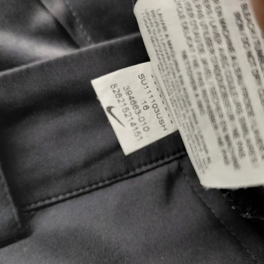 Nike Golf Skort Size 16 Black Pockets Stretch Athletic Short Skirt Golf Tennis - Picture 10 of 11